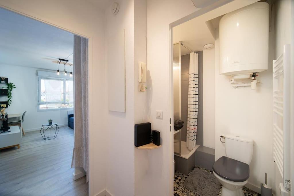 Fully Equipped Apartment St Charles Train Station Марсилия Екстериор снимка
